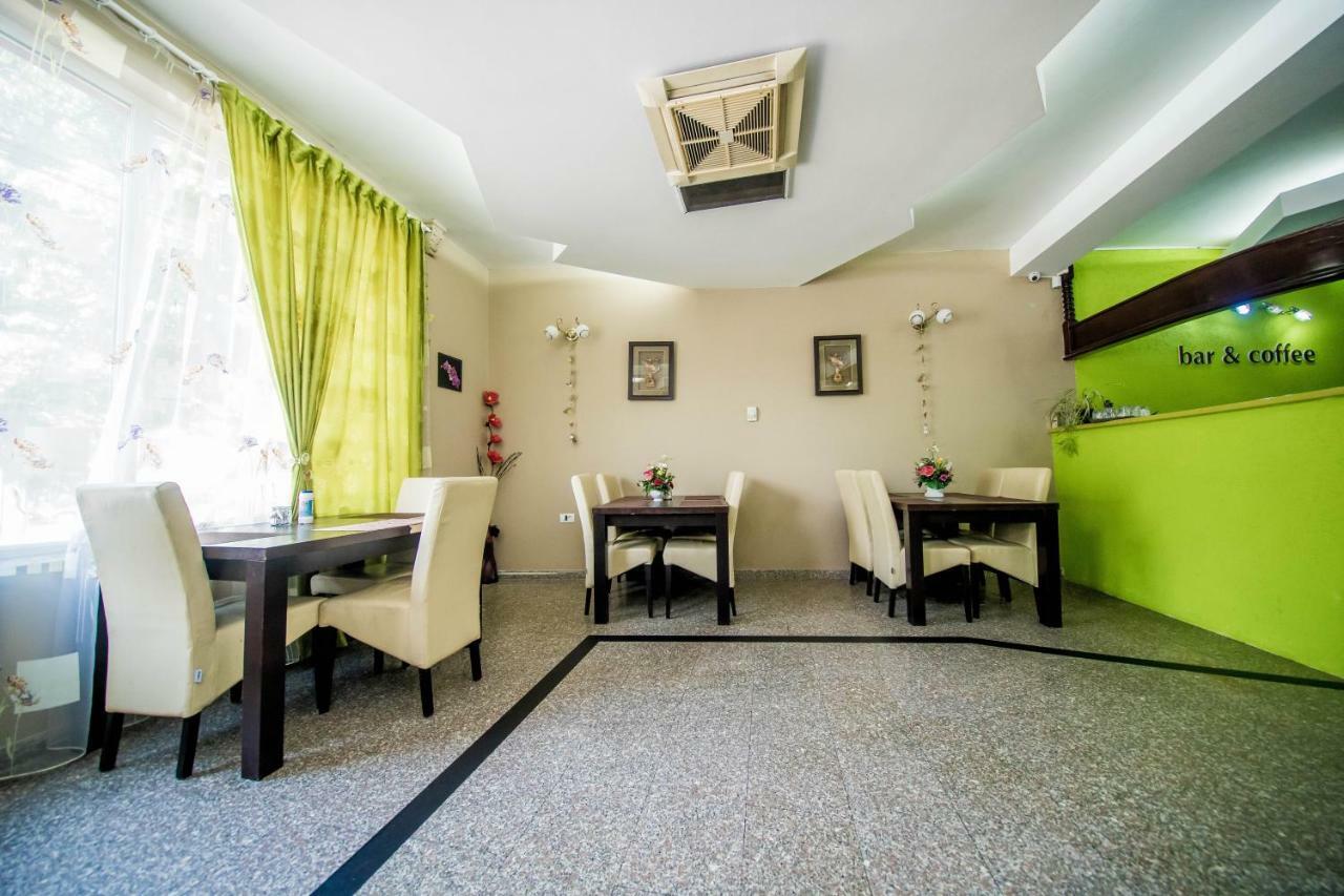 Hotel Darosy อาราด ภายนอก รูปภาพ