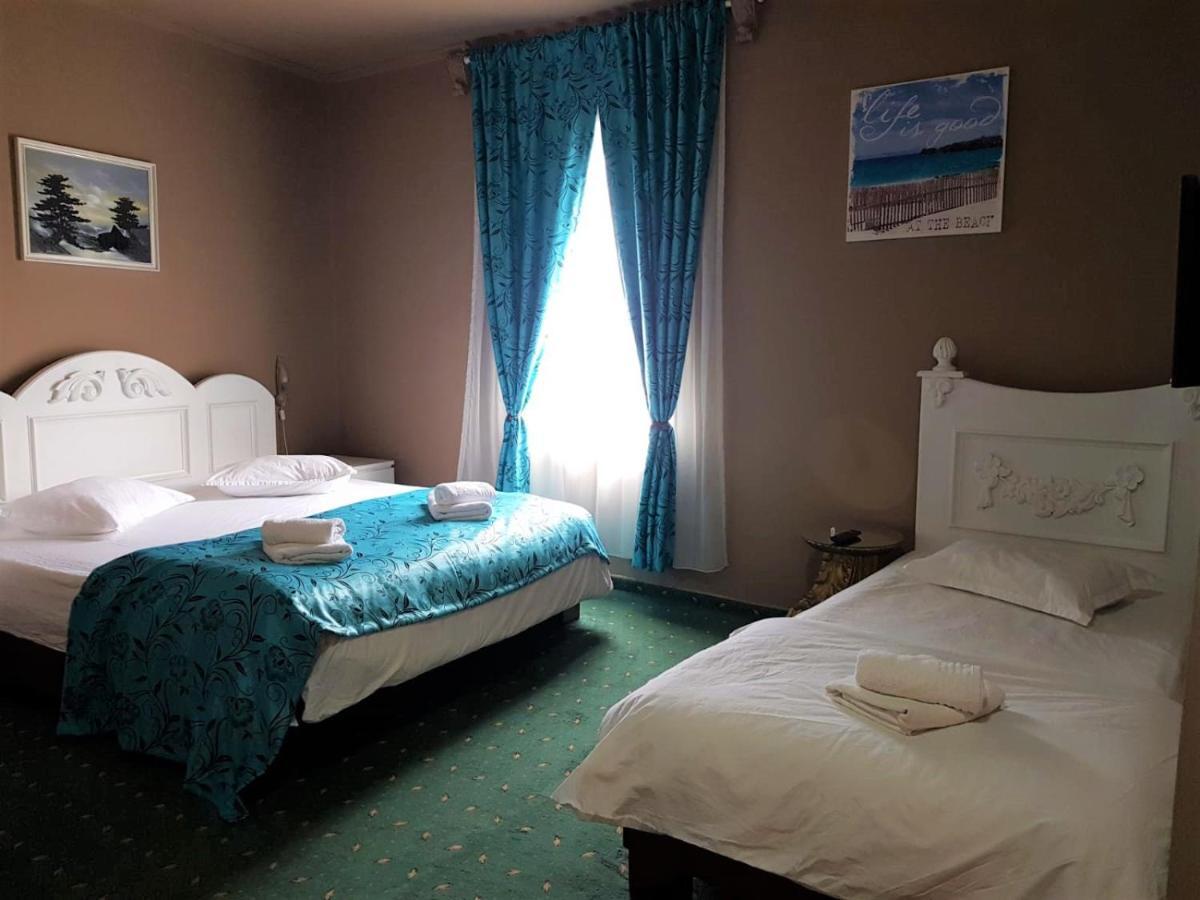 Hotel Darosy อาราด ภายนอก รูปภาพ